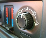 Плохо работает печка в машине - что делать?